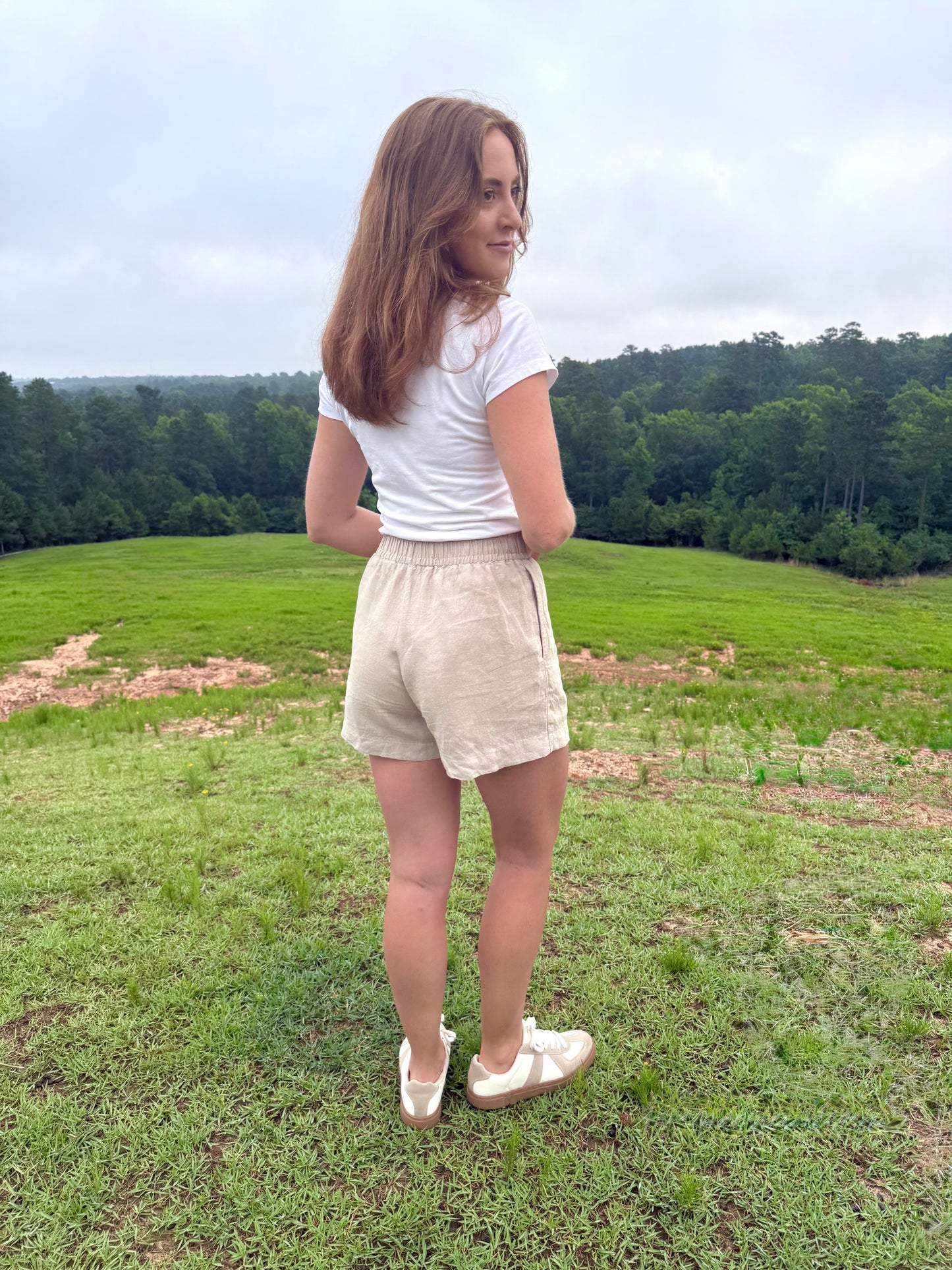Margo Shorts in Beige