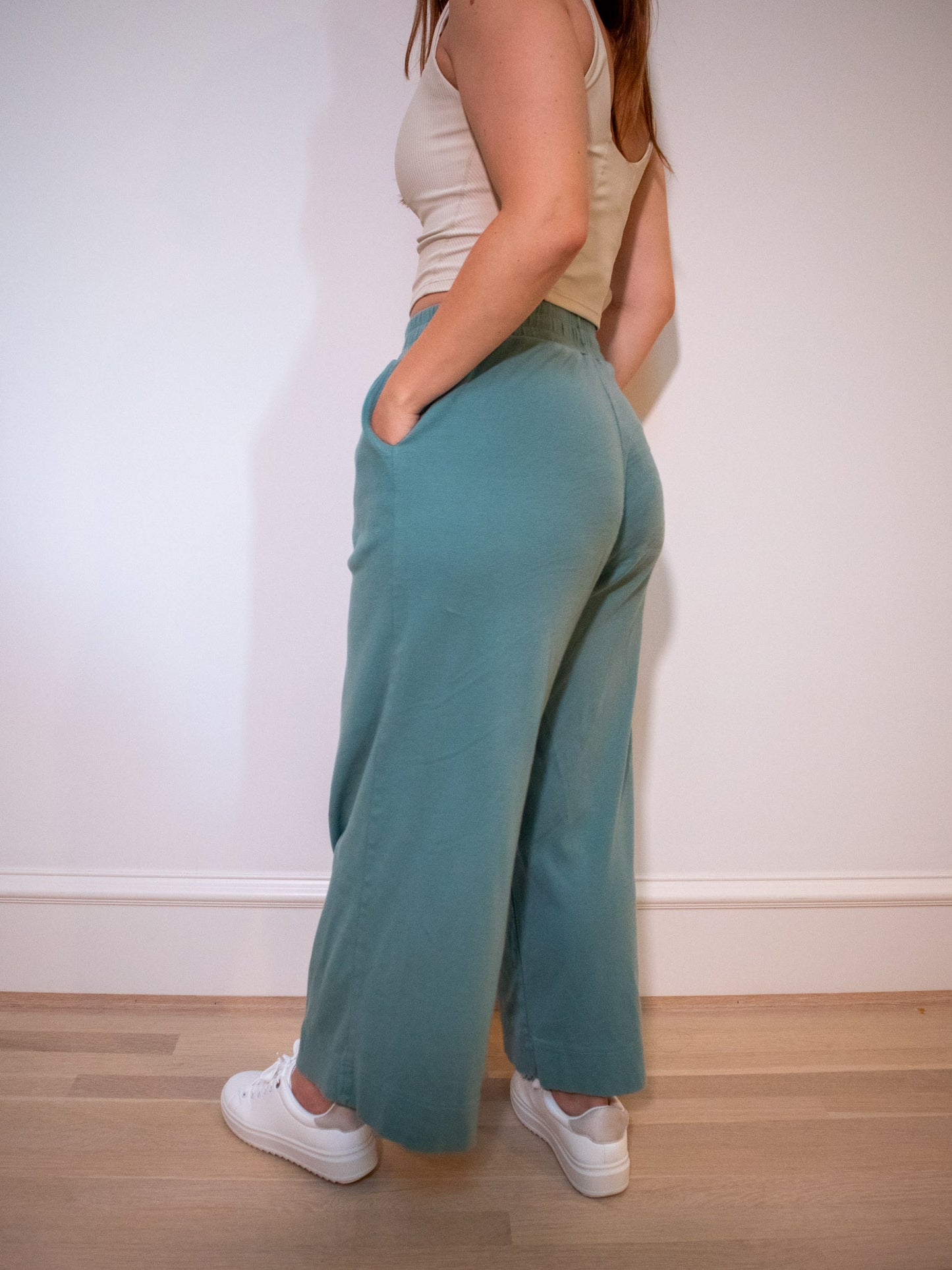 Natalie Pant in Turquoise