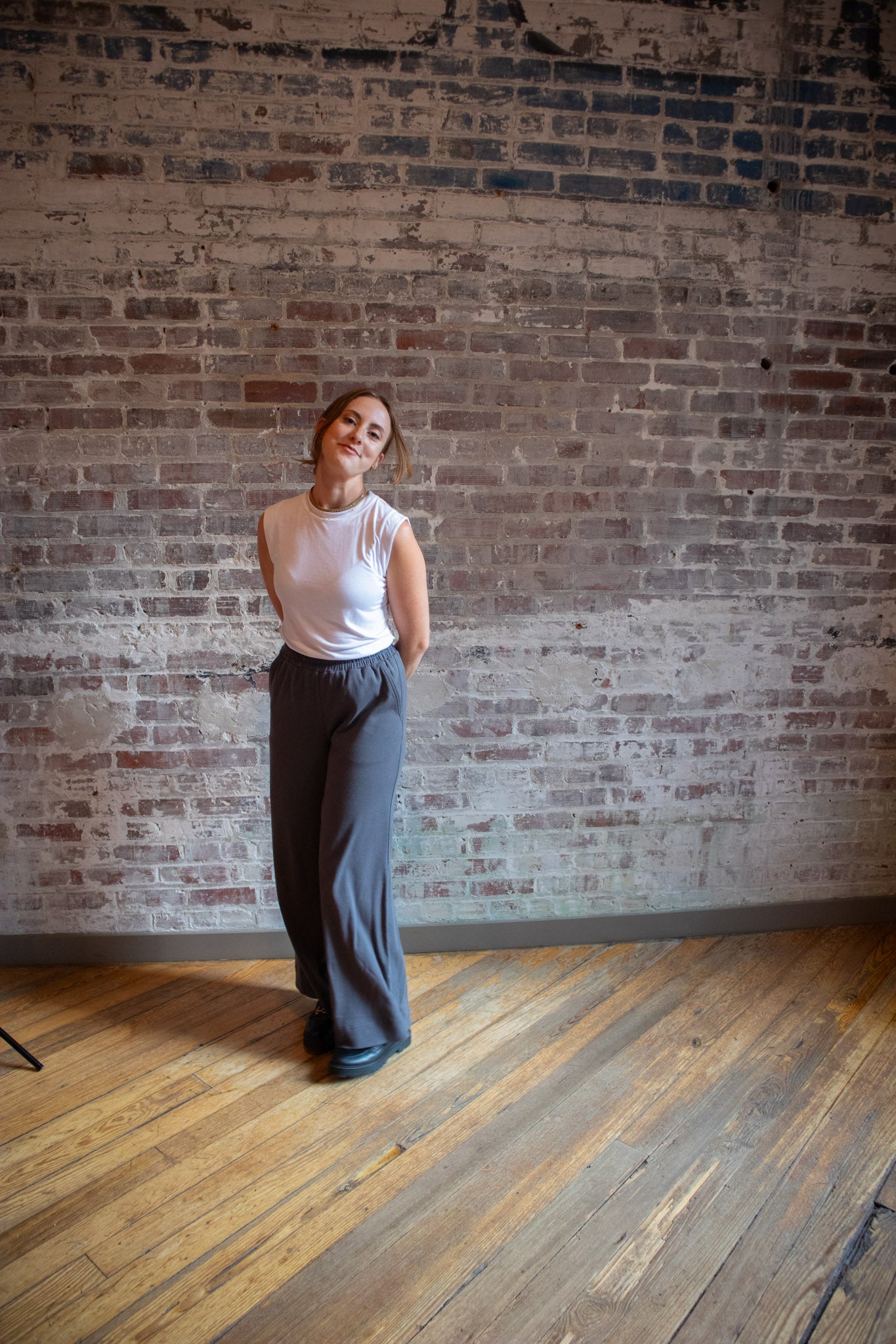 Natalie Pant in Gray