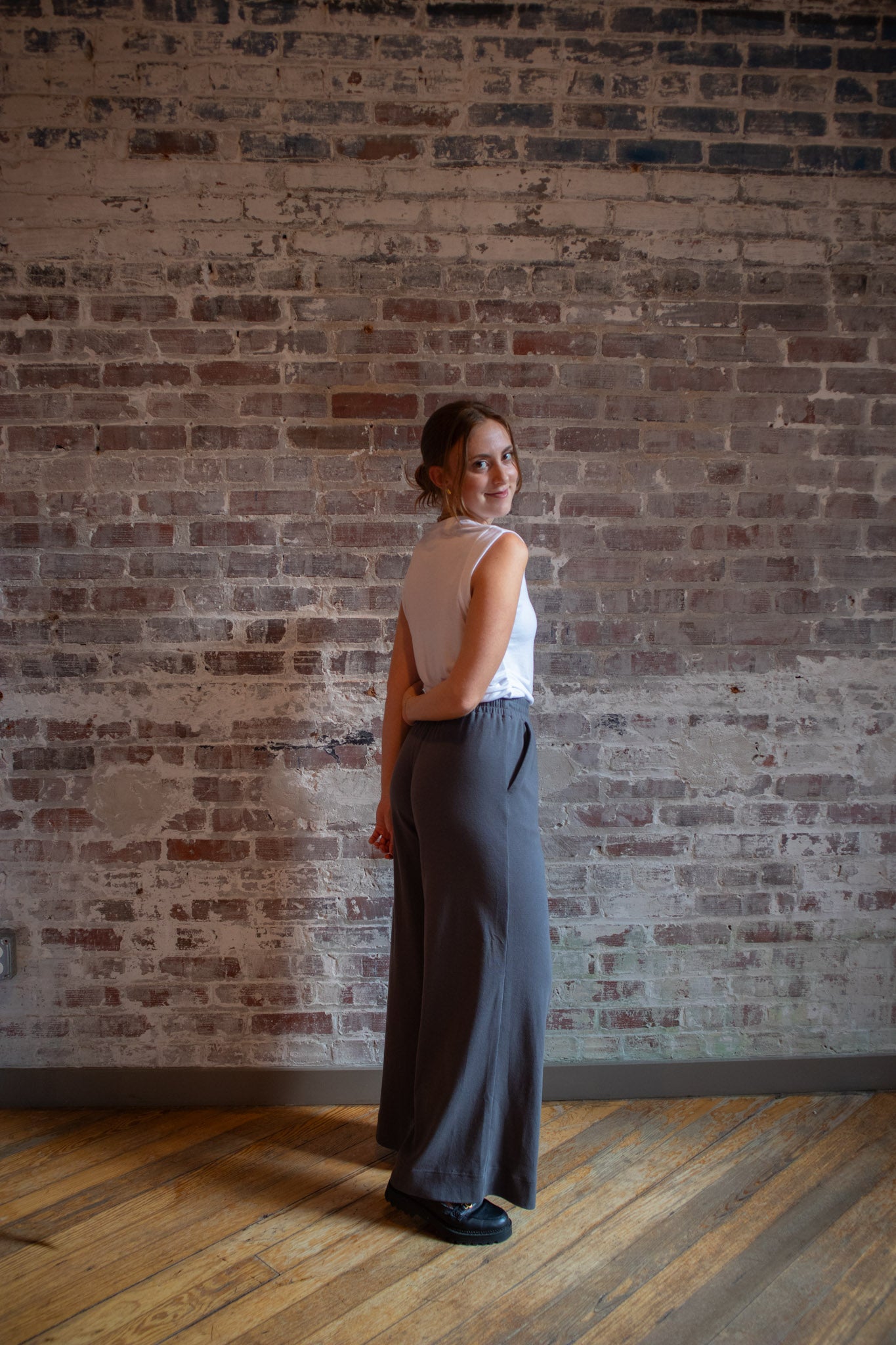 Natalie Pant in Gray